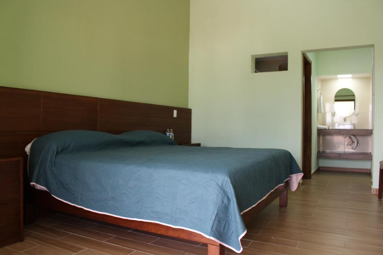 Hotel Casa Peregrina Tapalpa Exterior photo
